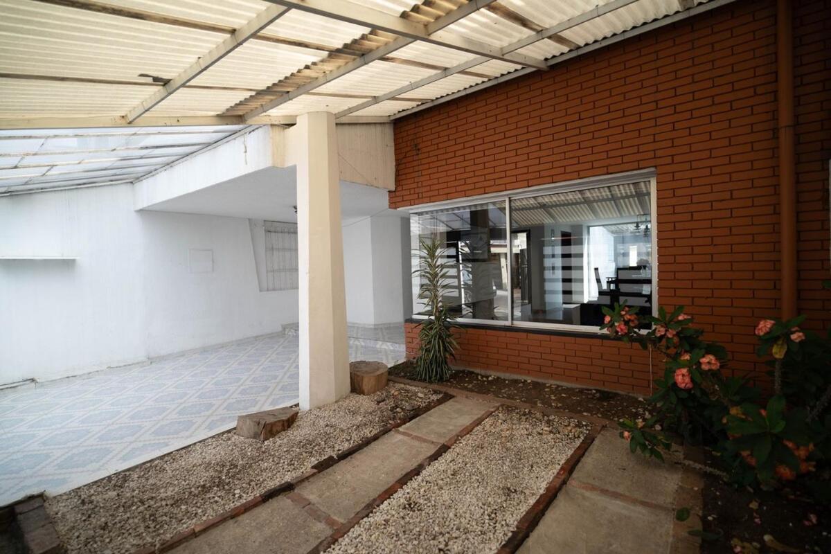 Casa Grupos 5 Minutes Airport Bogotá